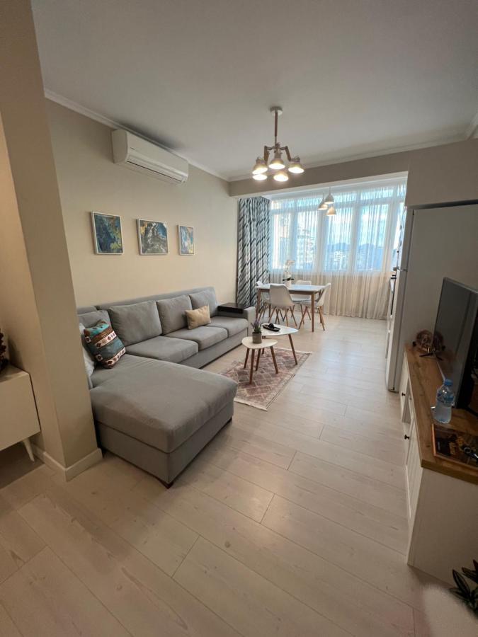 Grand New Bazaar Apartment Тирана Екстер'єр фото